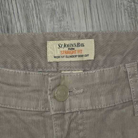 Retro Vibes Meet Cozy Comfort! St. John's Bay Corduroy Pants Size 6 Petite - Picture 3 of 7